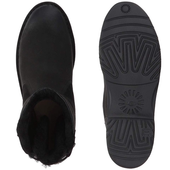 ⚡️ FLASH SALE ⚡️ LIKE NEW Ugg Naiyah Boots - Picture 2 of 9